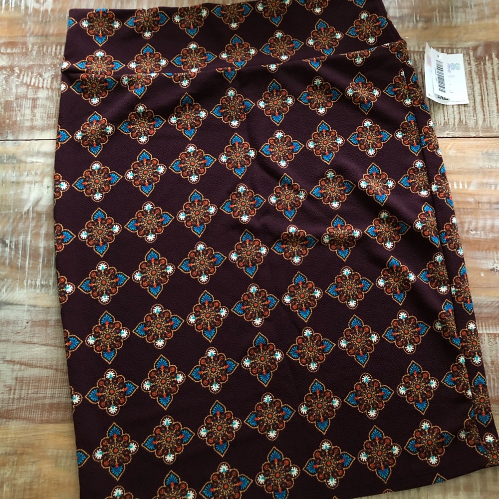 2XL BNWT LuLaRoe Cassie Pencil Skirts (Lot… - Picture 6 of 7